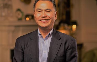 Headshot of Steven Chen