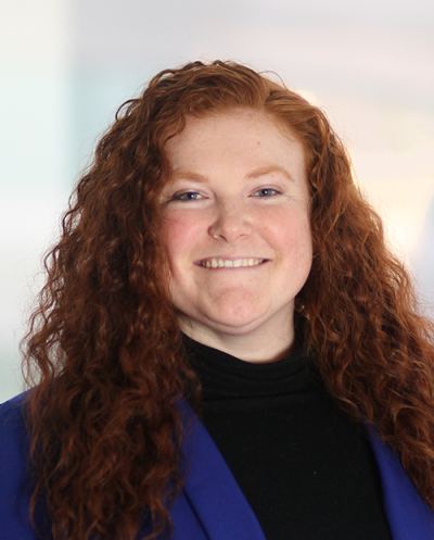 Hannah Overby headshot