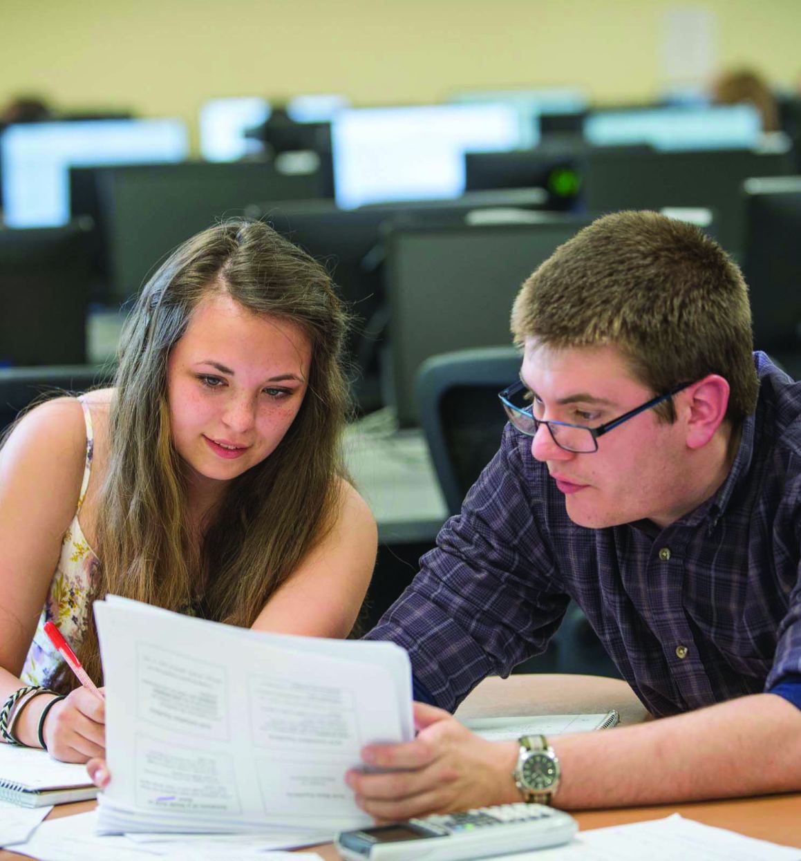 Virginia Highlands Community College students work on a project